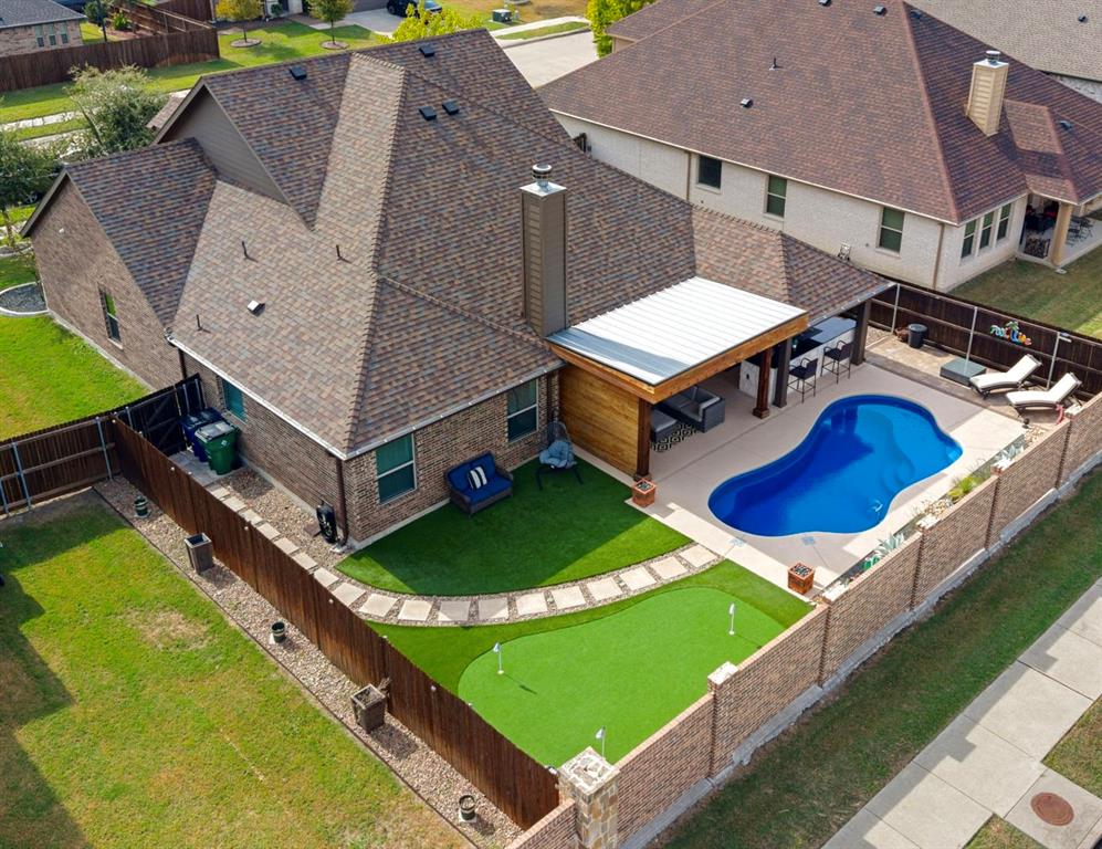 221 Lariat Trail, Waxahachie, TX 75165 221 Lariat Trail, Waxahachie, TX 75165