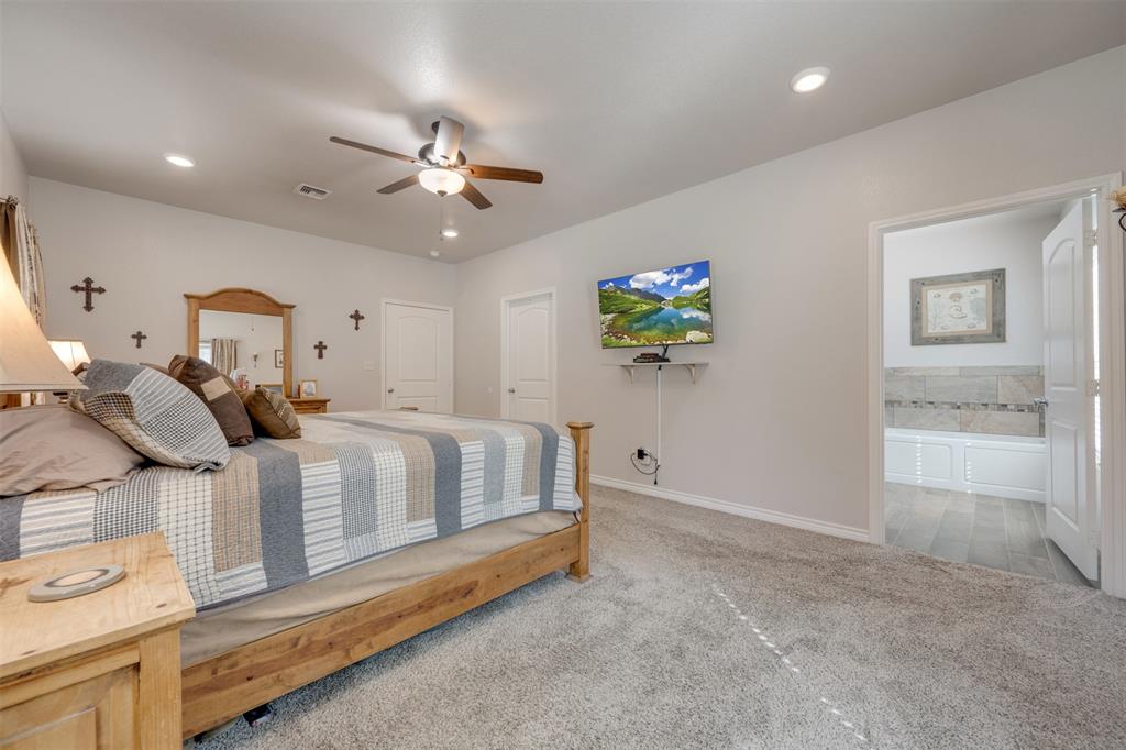 10517 CR 4101, Frankston, TX 75763