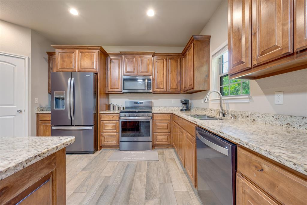 10517 CR 4101, Frankston, TX 75763