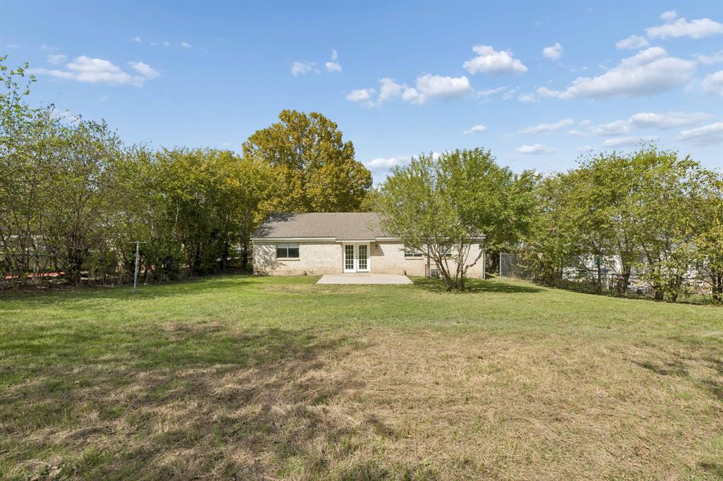 4256 Ambrose Drive, Dallas, TX 75241