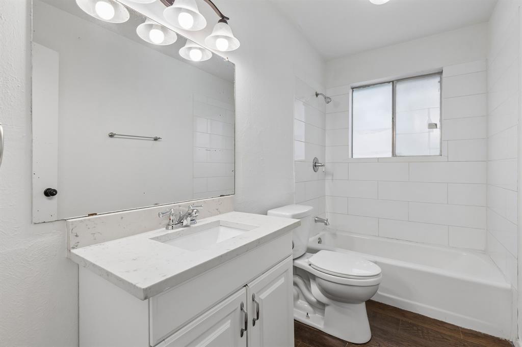 4256 Ambrose Drive, Dallas, TX 75241