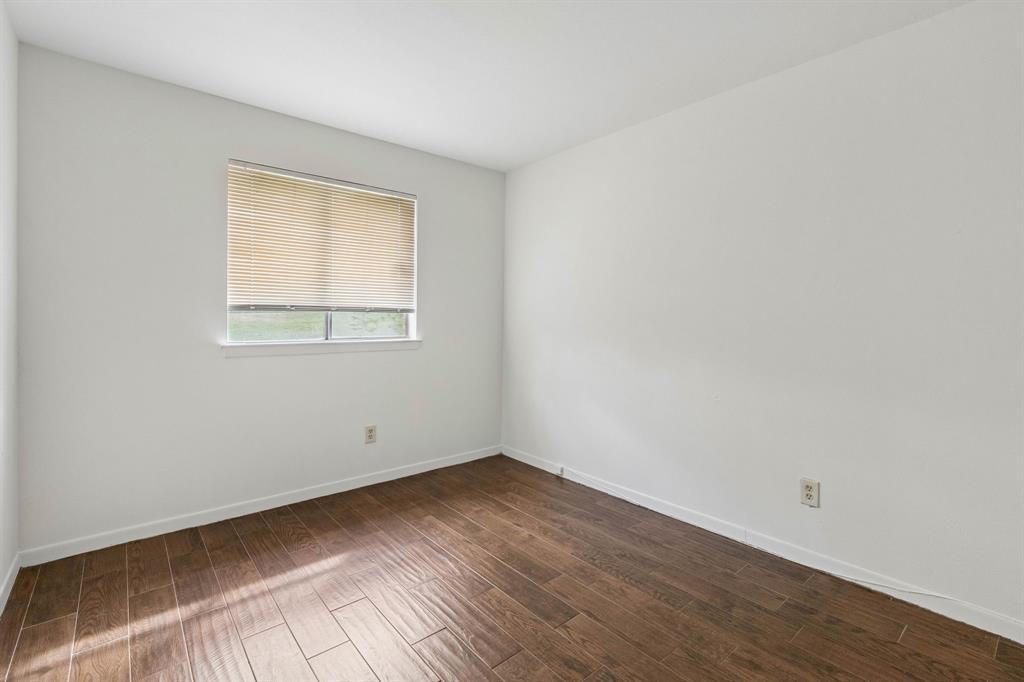 4256 Ambrose Drive, Dallas, TX 75241