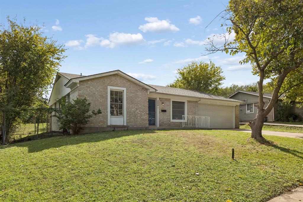 4256 Ambrose Drive, Dallas, TX 75241