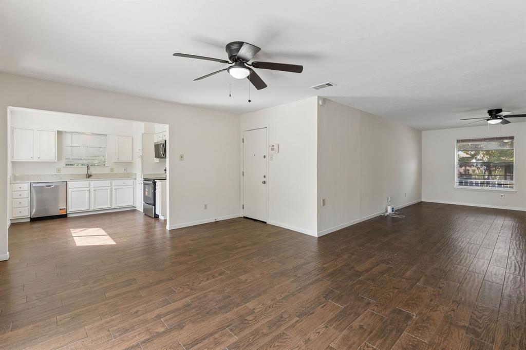 4256 Ambrose Drive, Dallas, TX 75241