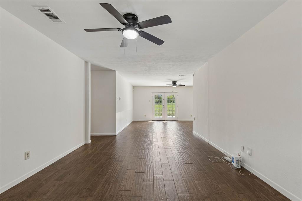 4256 Ambrose Drive, Dallas, TX 75241