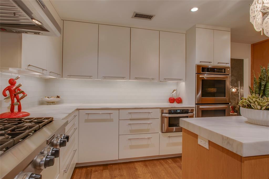 4648 Christopher Place, Dallas, TX 75204