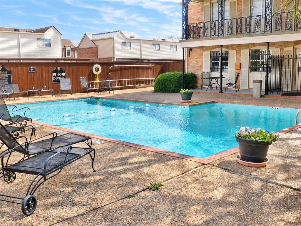 9803 Park Lane Place, Dallas, TX 75220