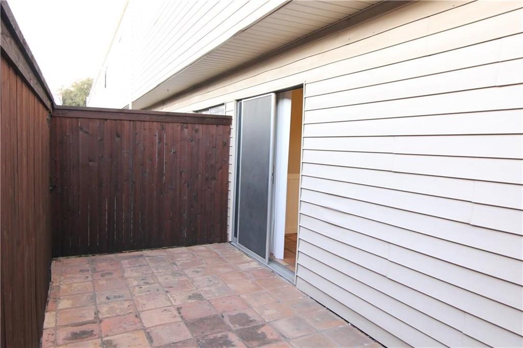 9803 Park Lane Place, Dallas, TX 75220