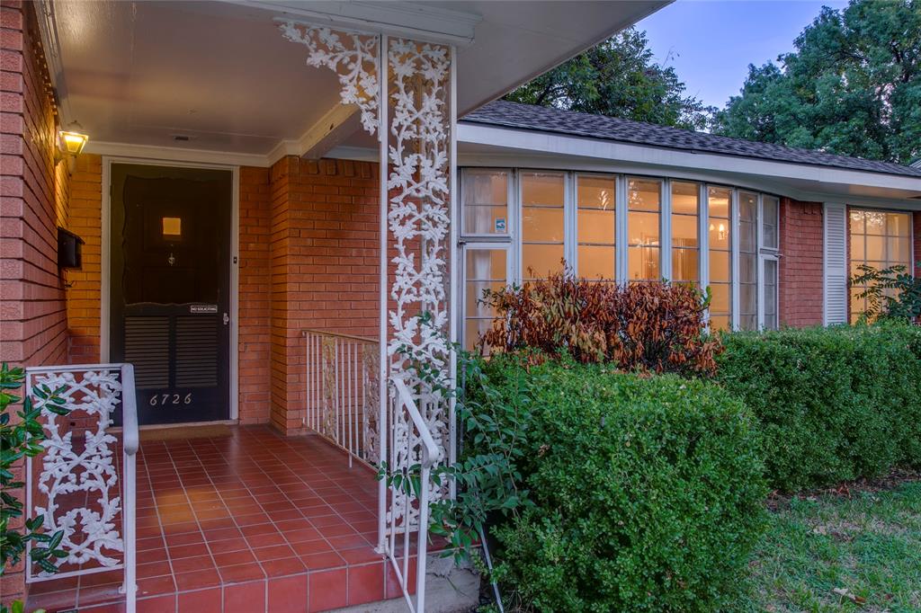 6726 Braeburn Drive, Dallas, TX 75214 6726 Braeburn Drive, Dallas, TX 75214