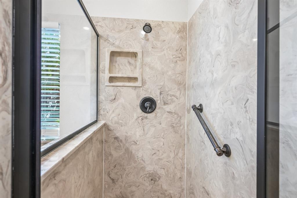 Primary Walk In Shower
