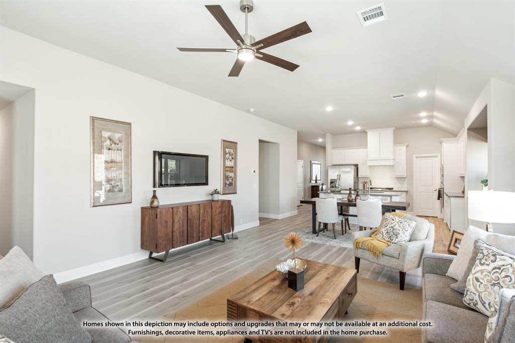 533 Red Maple Road, Waxahachie, TX 75165