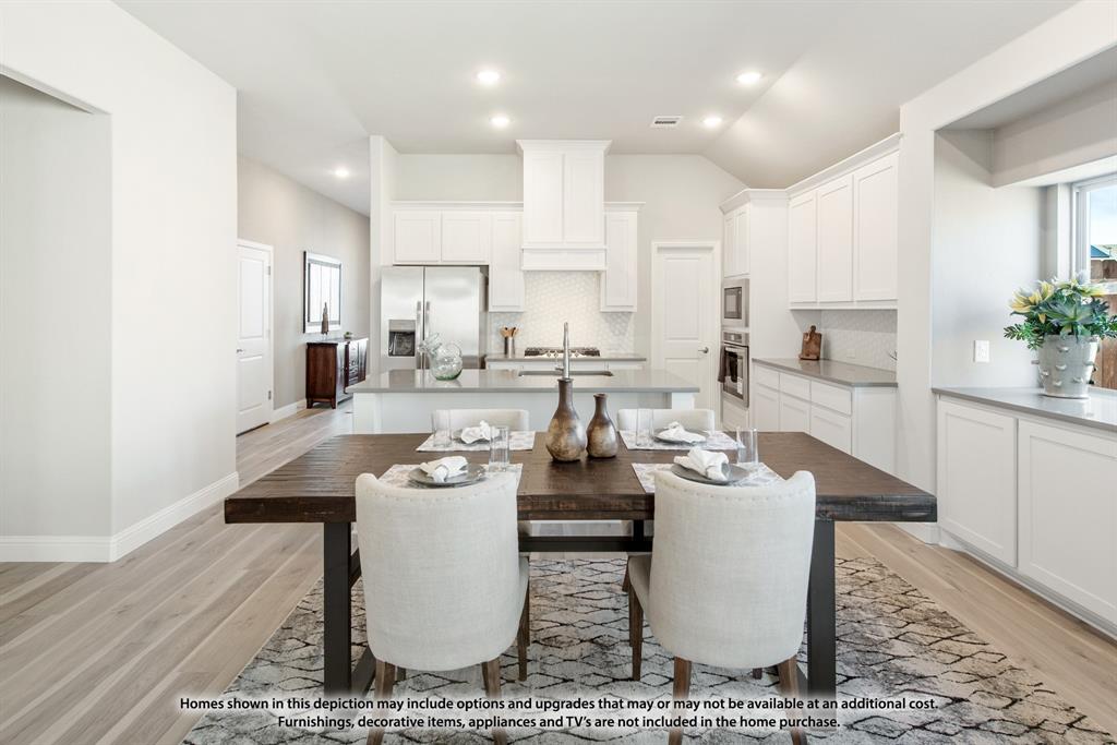 533 Red Maple Road, Waxahachie, TX 75165