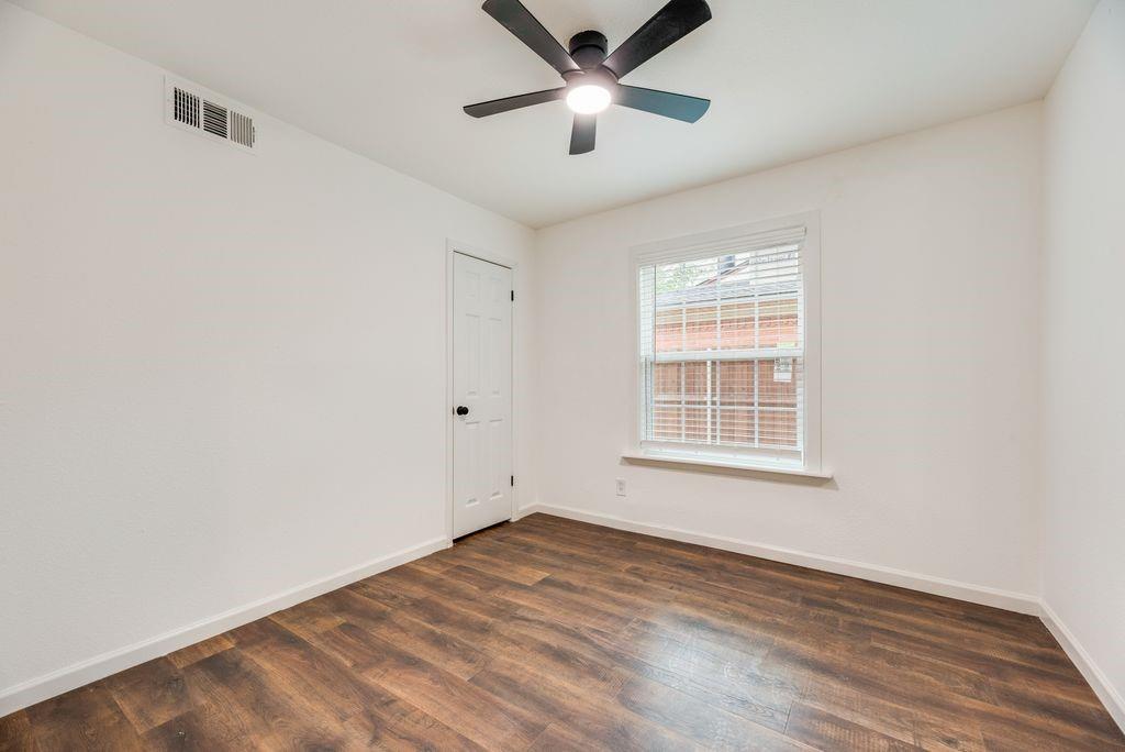1406 Highland Street, Mesquite, TX 75149