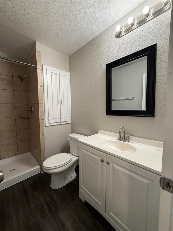 9680 Dale Glade Drive, Dallas, TX 75217