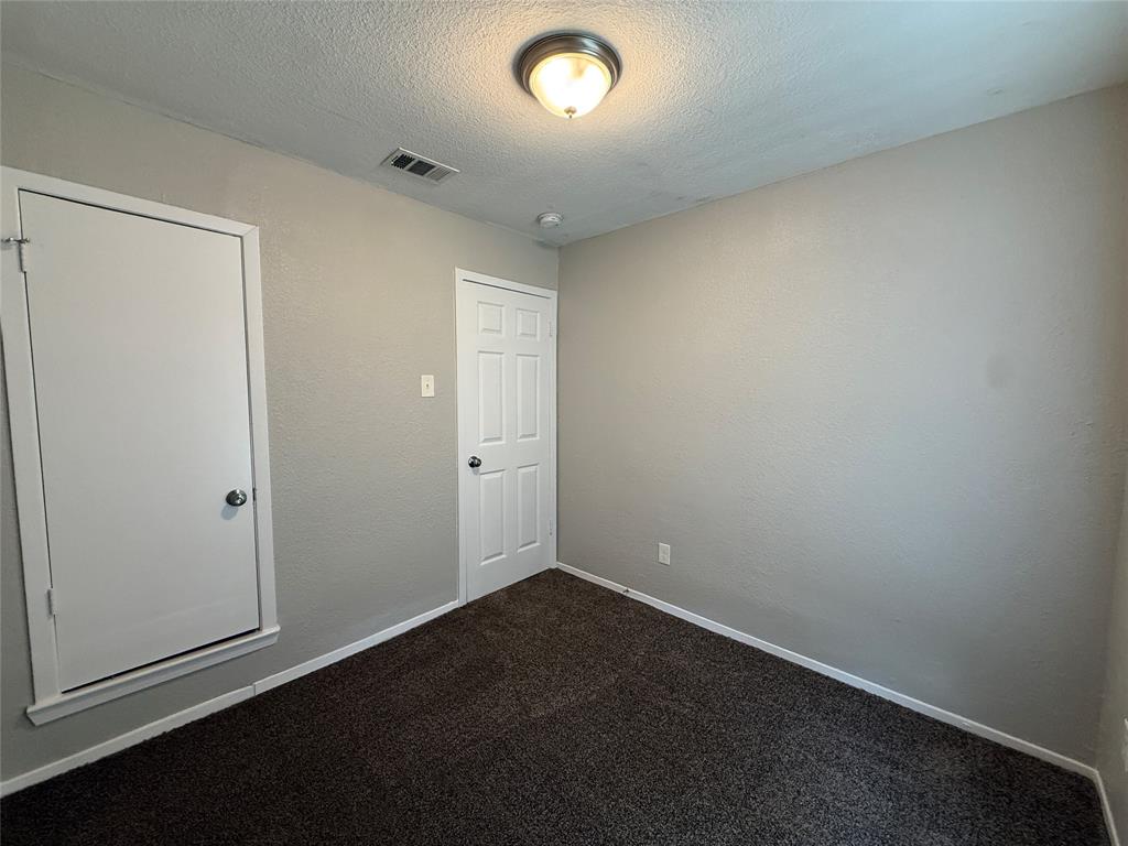 9680 Dale Glade Drive, Dallas, TX 75217