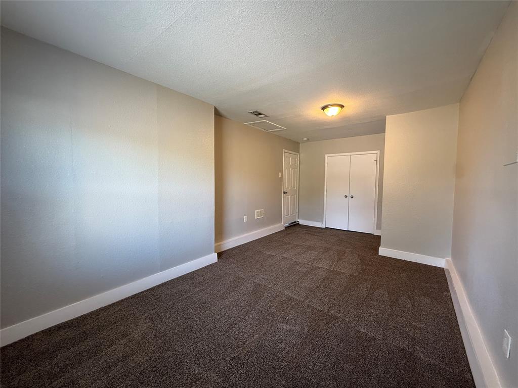9680 Dale Glade Drive, Dallas, TX 75217