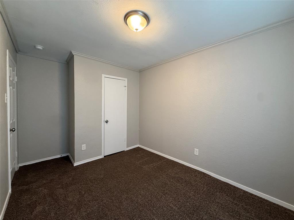 9680 Dale Glade Drive, Dallas, TX 75217