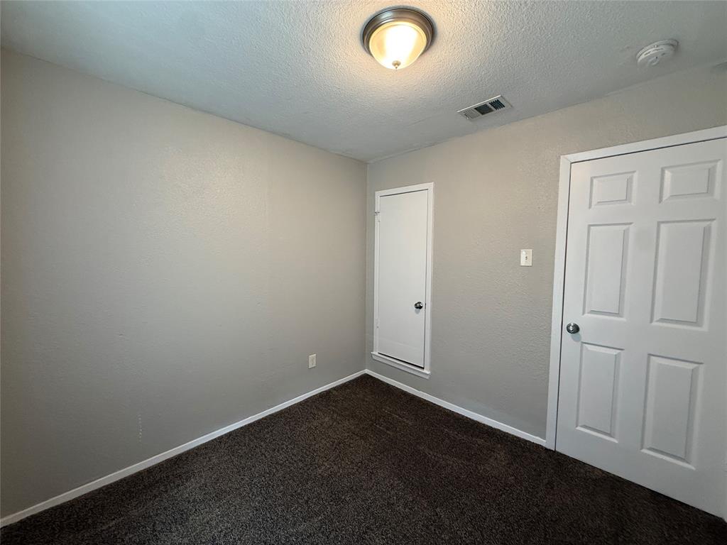 9680 Dale Glade Drive, Dallas, TX 75217
