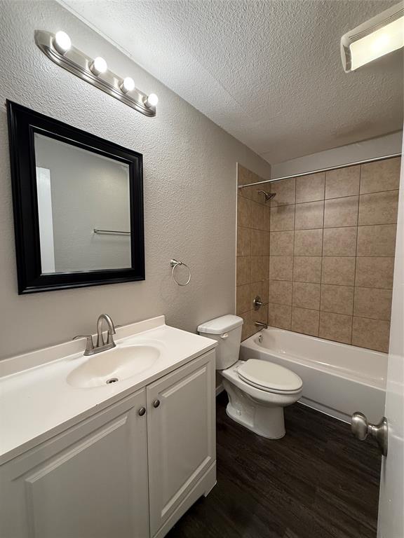 9680 Dale Glade Drive, Dallas, TX 75217