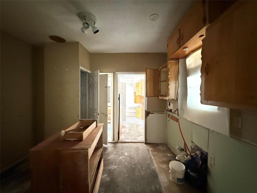 3010 Jerome Street, Dallas, TX 75223 3010 Jerome Street, Dallas, TX 75223