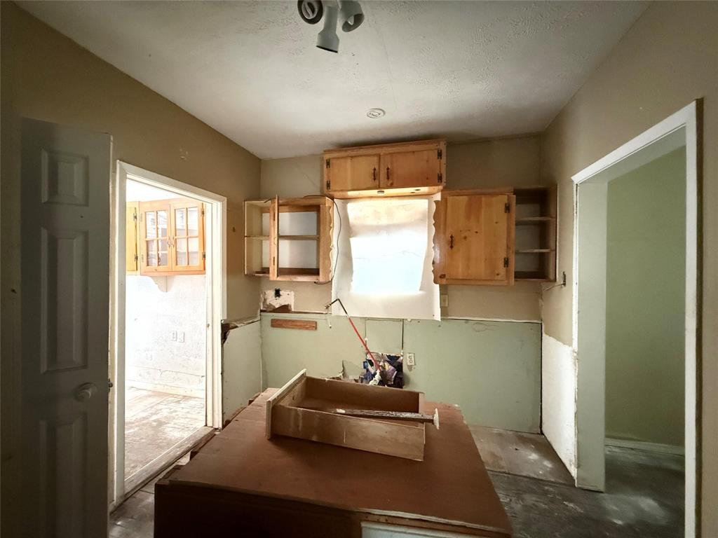 3010 Jerome Street, Dallas, TX 75223 3010 Jerome Street, Dallas, TX 75223