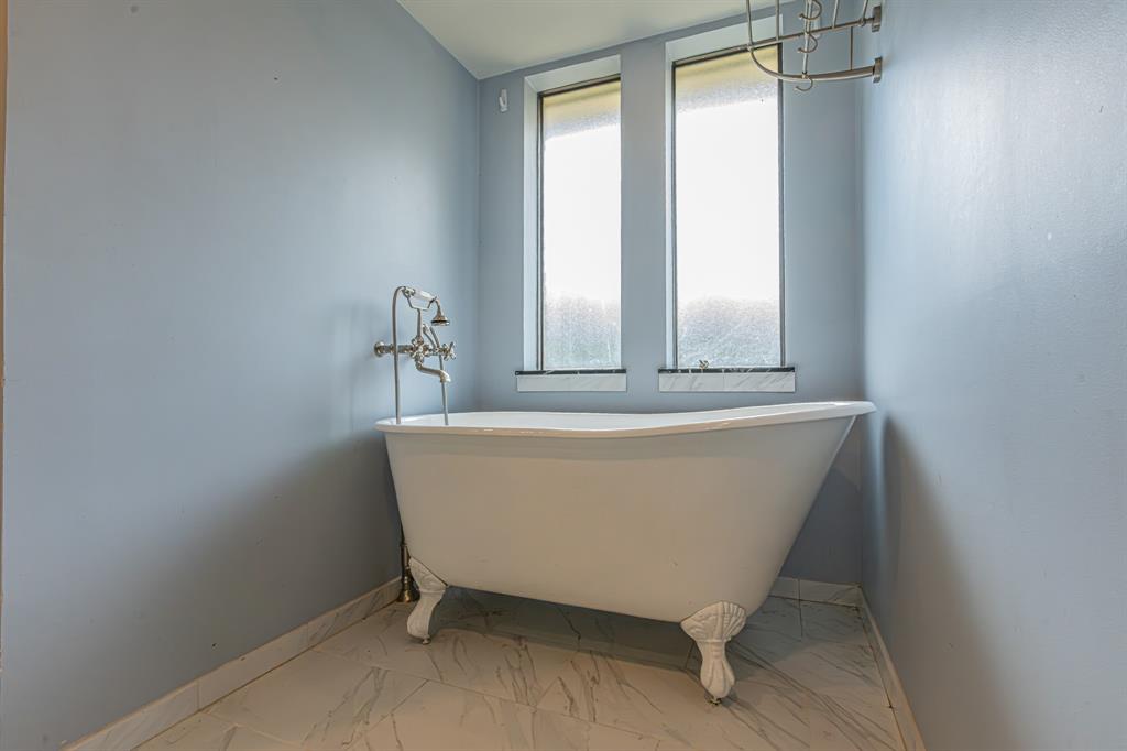 7003 Claybrook Drive, Dallas, TX 75231