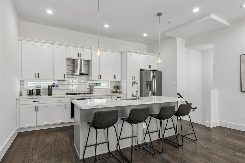 2450 N Garrett Avenue, #17, Dallas, TX 75206