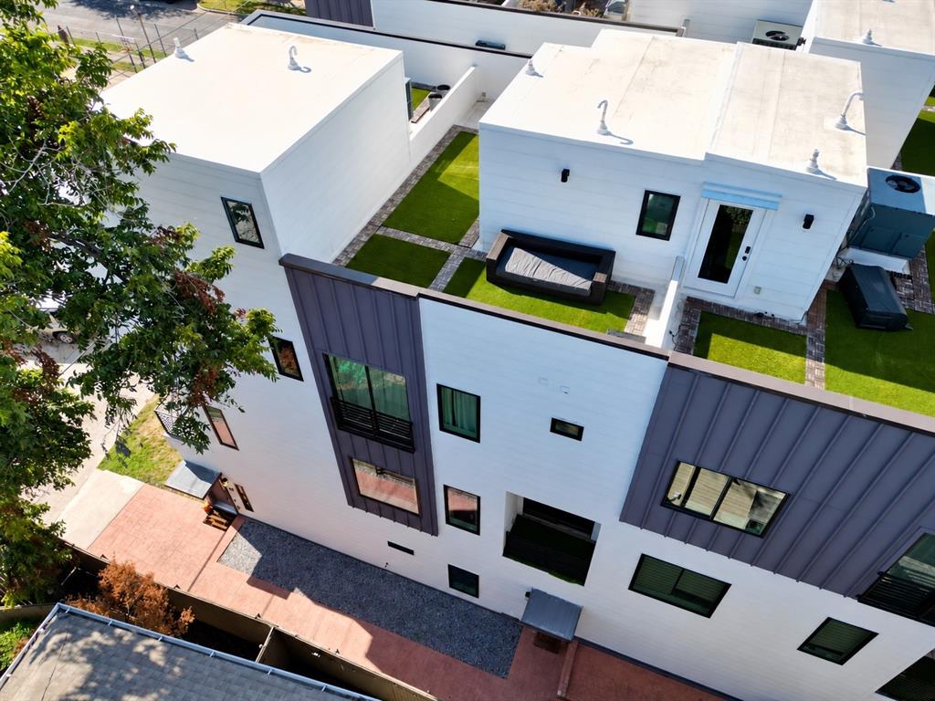 2450 N Garrett Avenue, #17, Dallas, TX 75206