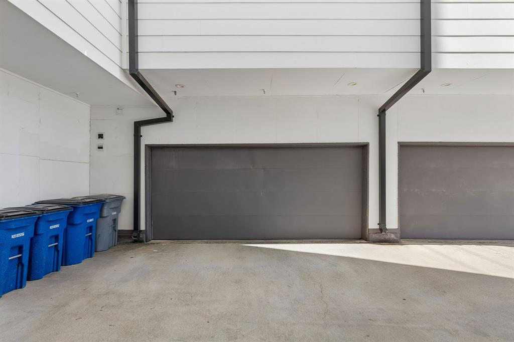 2450 N Garrett Avenue, #17, Dallas, TX 75206
