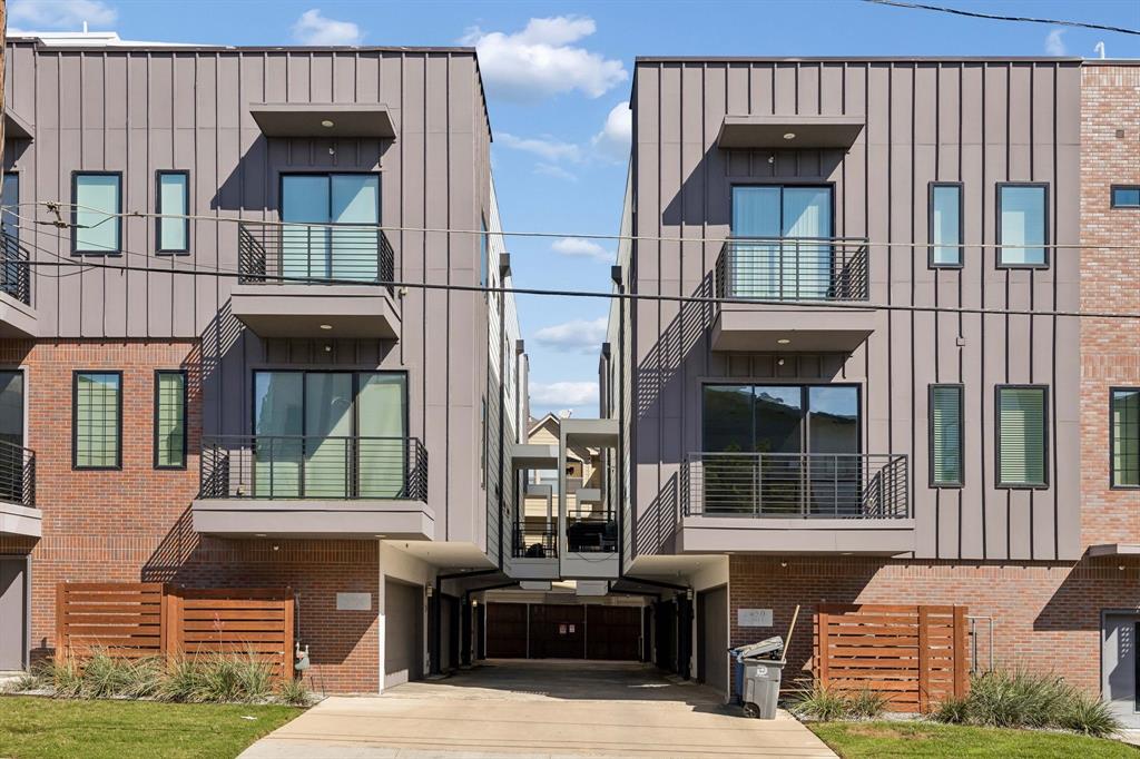 2450 N Garrett Avenue, #17, Dallas, TX 75206