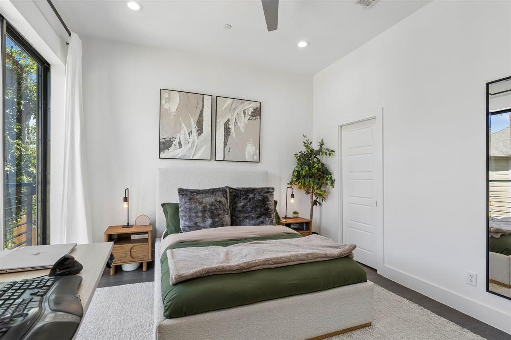 2450 N Garrett Avenue, #17, Dallas, TX 75206