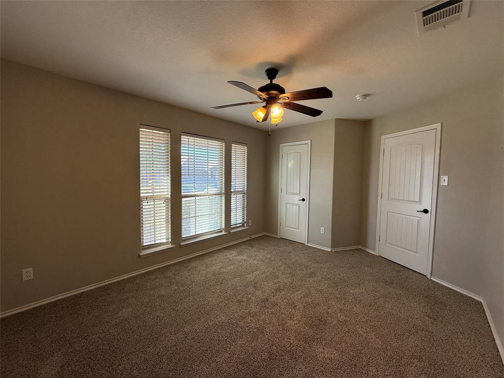 725 Fannin Drive, Lavon, TX 75166