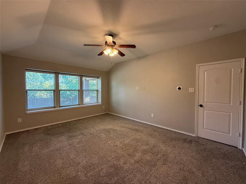 725 Fannin Drive, Lavon, TX 75166