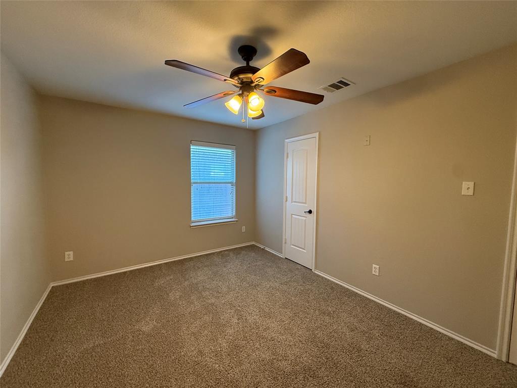 725 Fannin Drive, Lavon, TX 75166