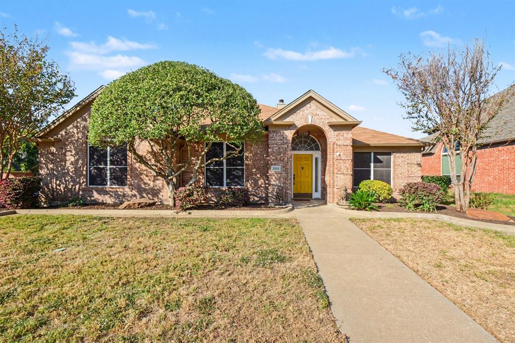 2201 Yosemite Court, Carrollton, TX 75006