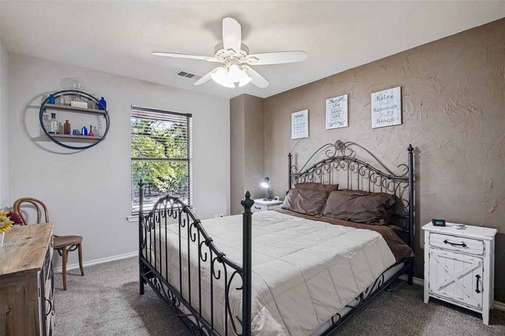 9744 TRAILS END, Terrell, TX 75160