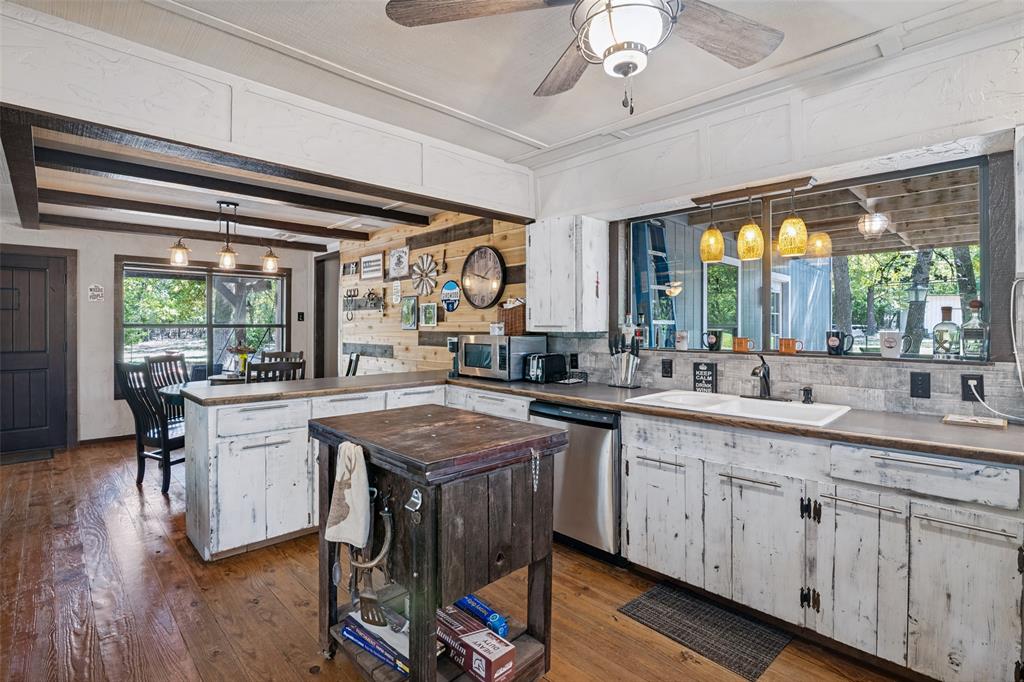9744 TRAILS END, Terrell, TX 75160 9744 TRAILS END, Terrell, TX 75160