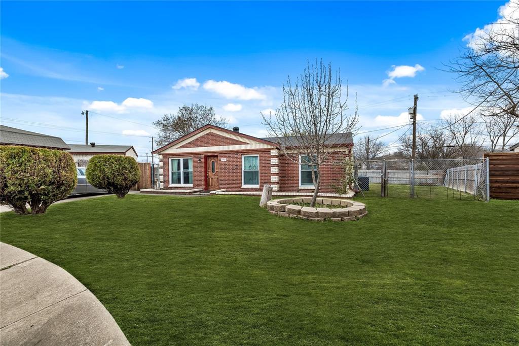 1921 Danbury Drive, Garland, TX 75040