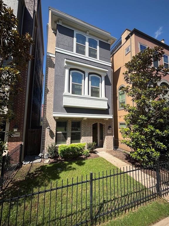 1354 Romano Place, Dallas, TX 75215