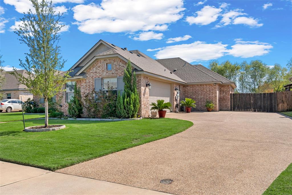 10313 Creekside Lane, Waco, TX 76712