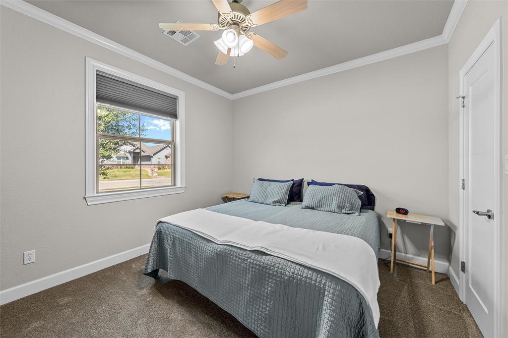 10313 Creekside Lane, Waco, TX 76712