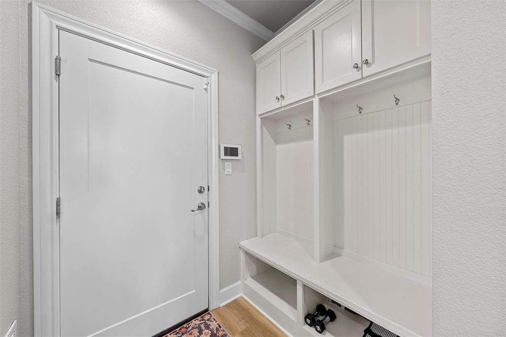 10313 Creekside Lane, Waco, TX 76712