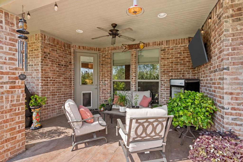 10313 Creekside Lane, Waco, TX 76712