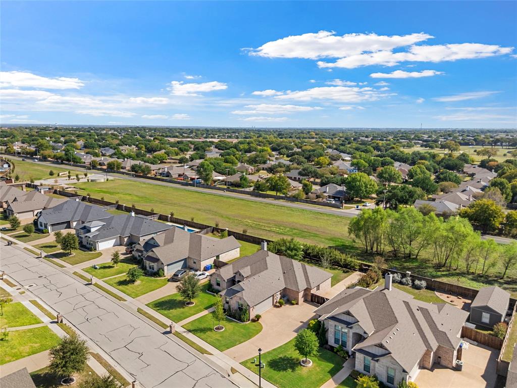 10313 Creekside Lane, Waco, TX 76712
