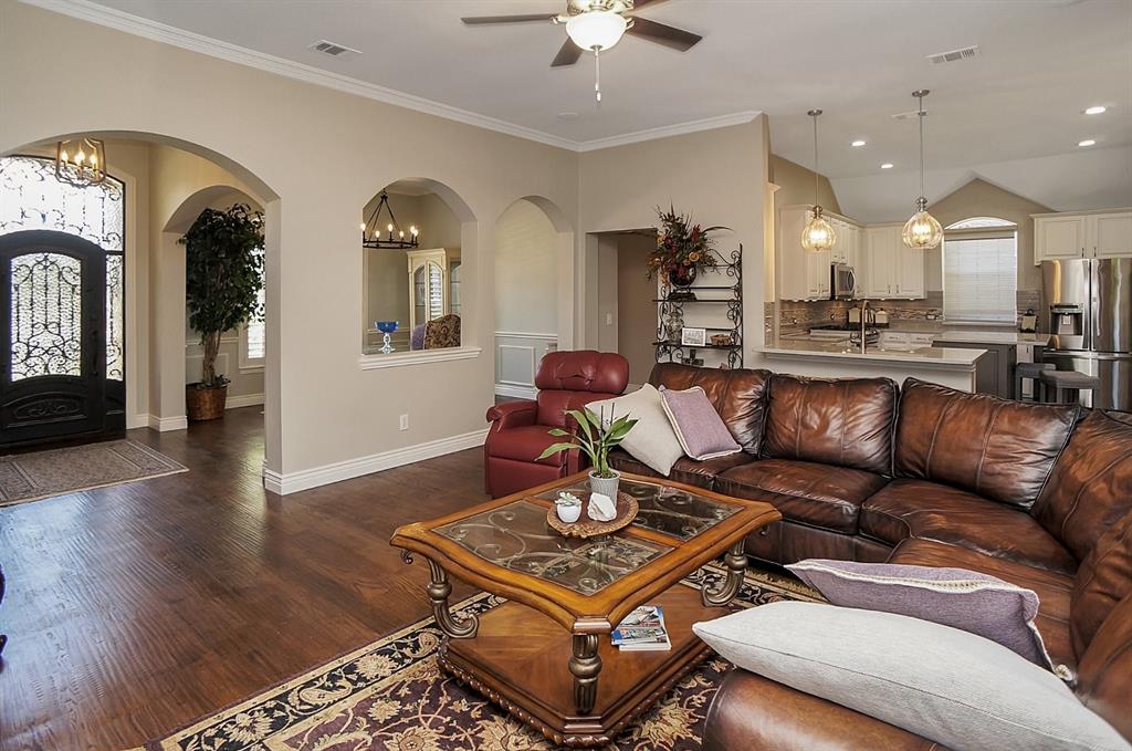 8414 Pinnacle Drive, Frisco, TX 75033 8414 Pinnacle Drive, Frisco, TX 75033