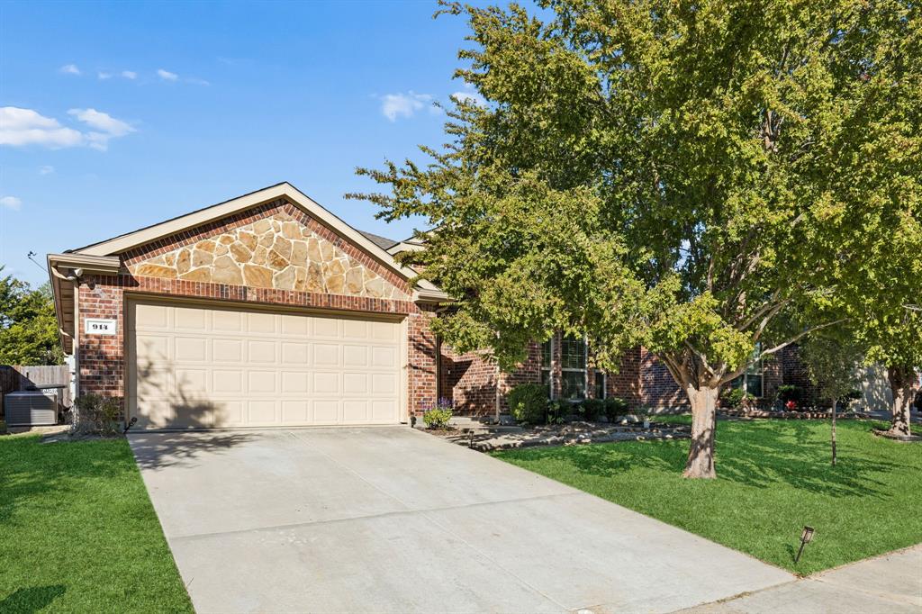914 Bens Drive, Anna, TX 75409