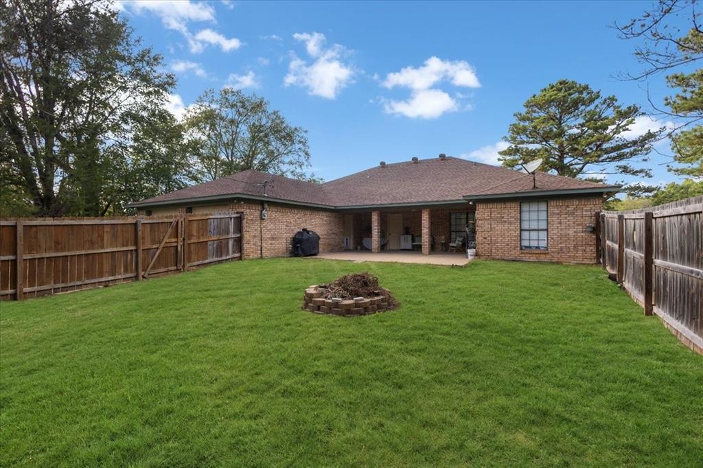 20326 US HWY 271, Winona, TX 75792