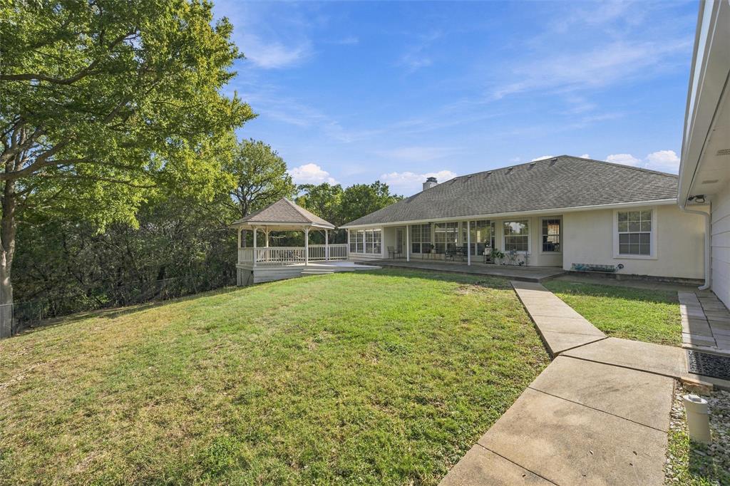 5030 Bosque Ridge Road, Crawford, TX 76638