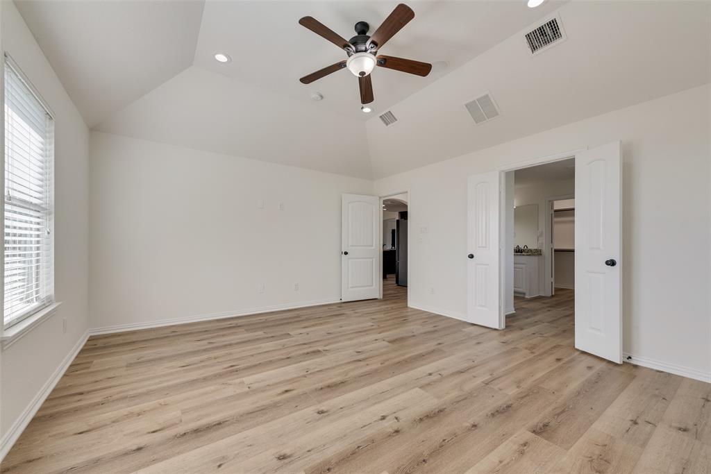 304 Canales Road, Nevada, TX 75173