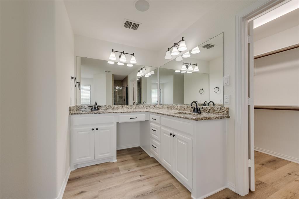 304 Canales Road, Nevada, TX 75173